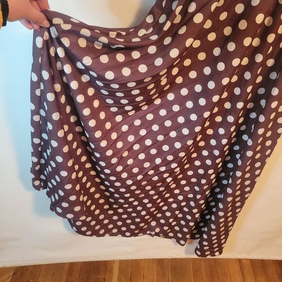 Brown Polka Dot Sleeveless Dress - Picture 8 of 14